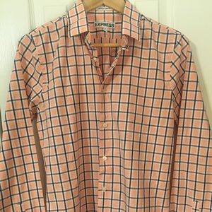 Men’s Express Long Sleeve Button Down Shirt